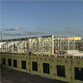 Escola d'Estructura d'Acer de Doble Pendent